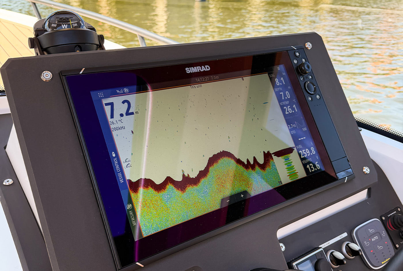 Simrad-Display