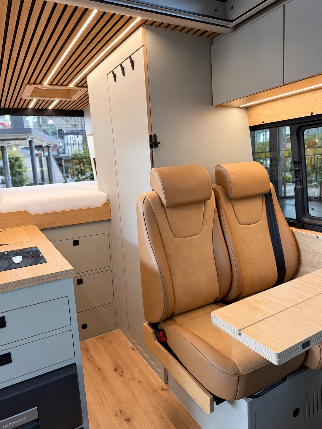 Offtrack Camper – Pre-Owned Sprinter Six Cross