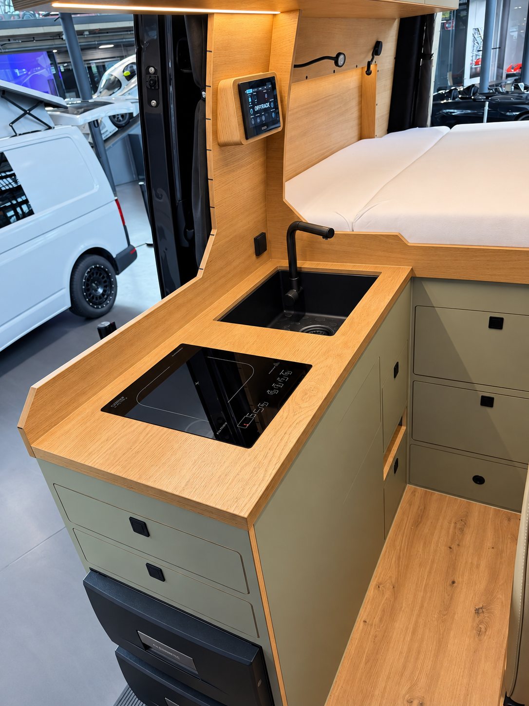 Offtrack Camper – Pre-Owned Sprinter Six Cross