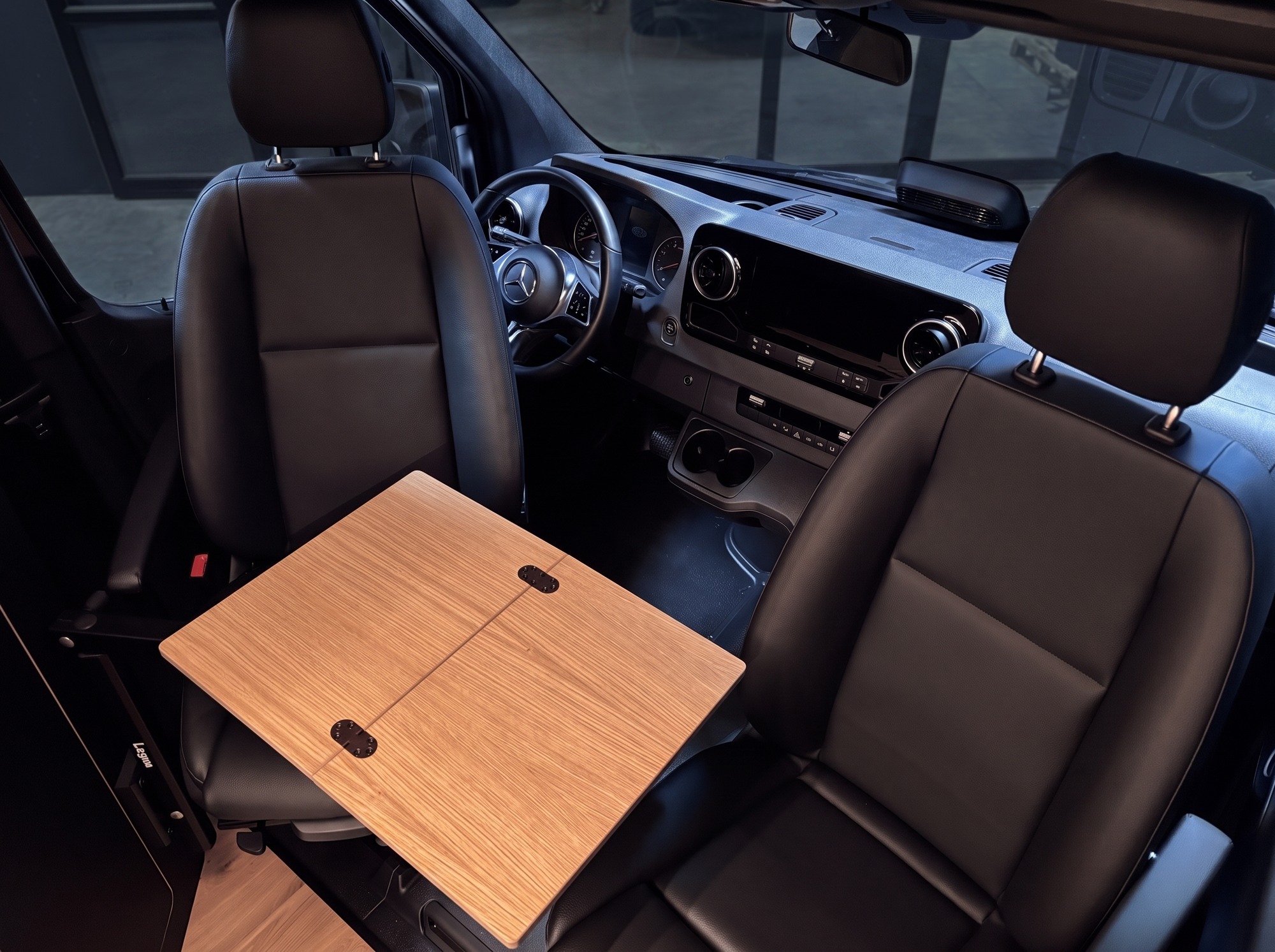 Offtrack Camper – Pre-Owned Sprinter Six Line